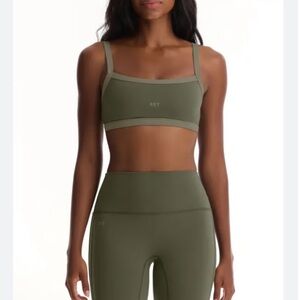 SET Active Green Luxform Scoop Sports Bra Small